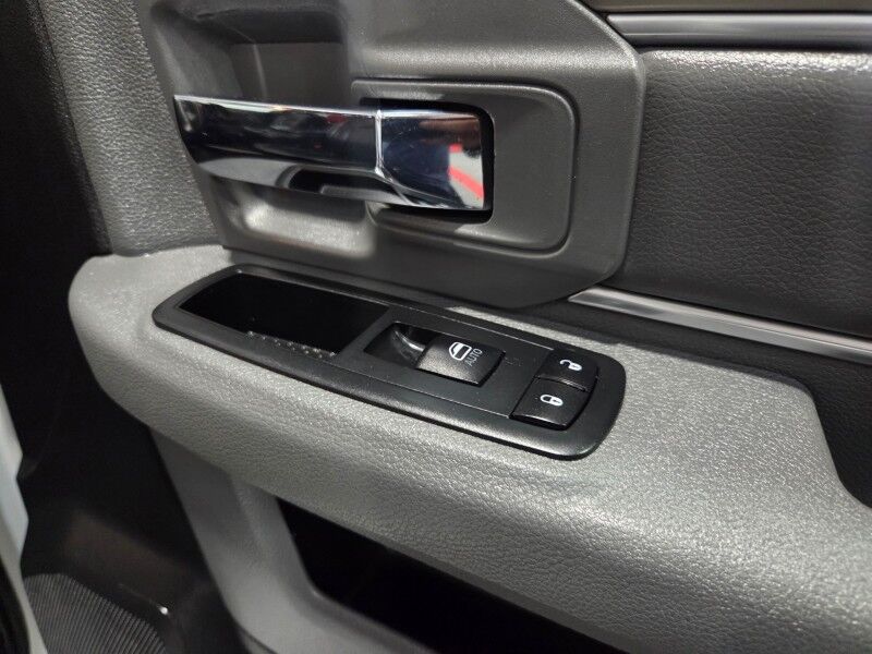 2014 Ram 3500 SLT Mega Cab Dually 6.7L Diesel AISIN Transmission FREE WARRANTY Arlington TX