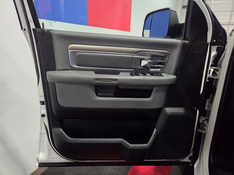 2014 Ram 3500 SLT Mega Cab Dually 6.7L Diesel AISIN Transmission FREE WARRANTY Arlington TX