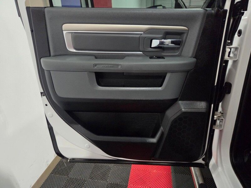 2014 Ram 3500 SLT Mega Cab Dually 6.7L Diesel AISIN Transmission FREE WARRANTY Arlington TX