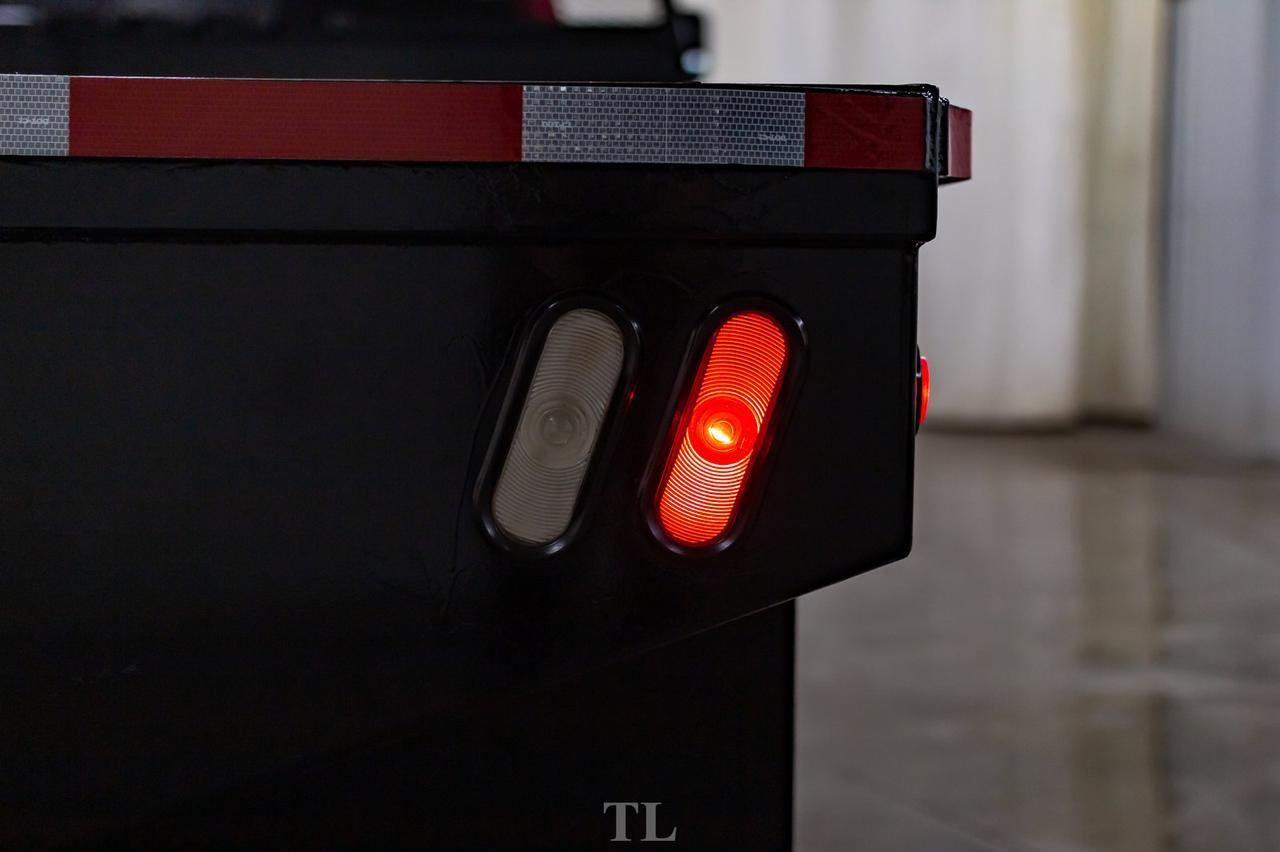 2014 Ram 5500 4x4 Crew Cab SLT Deck Diesel 6-Speed Manual Red Deer AB