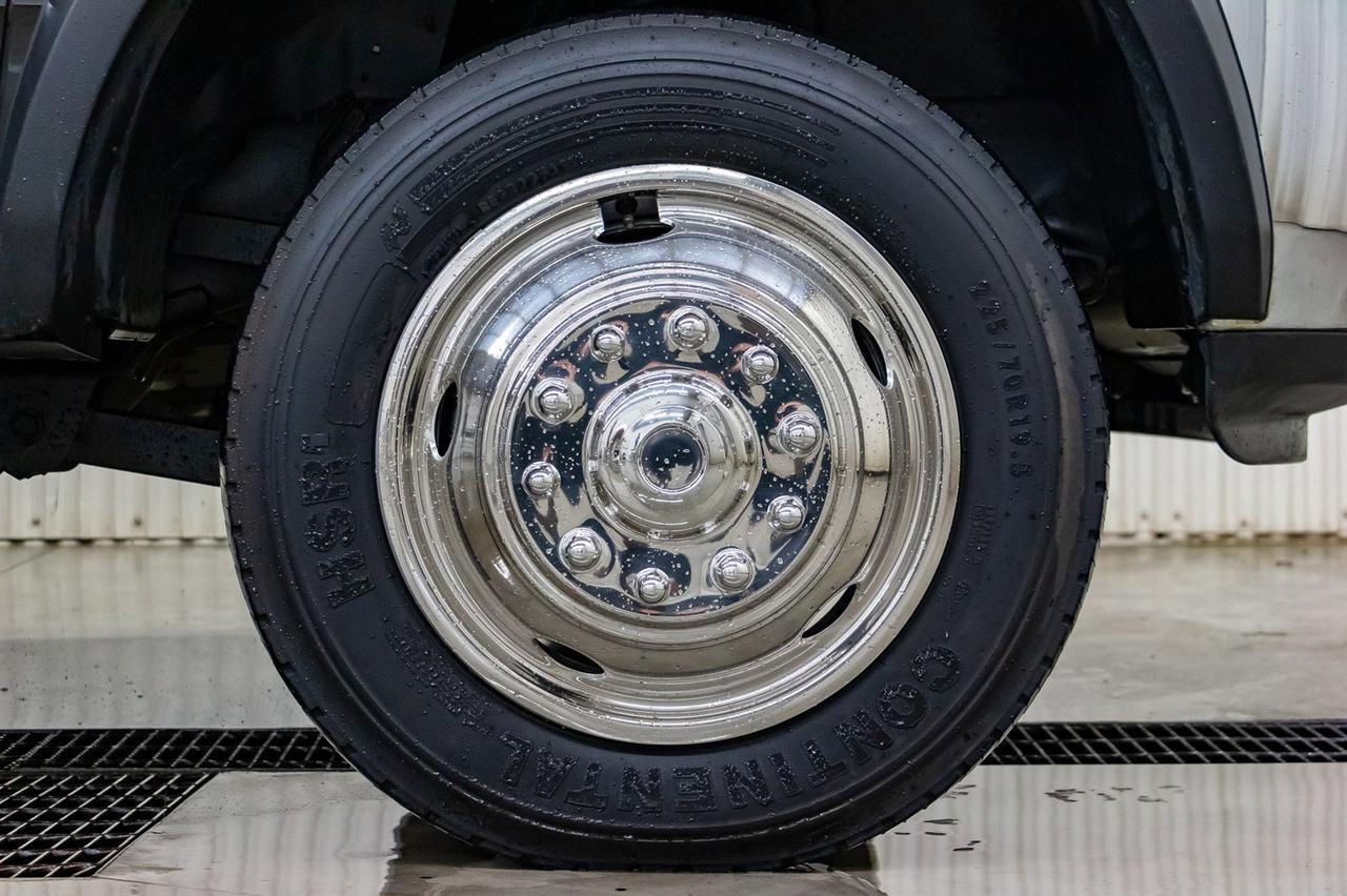 2014 Ram 5500 4x4 Crew Cab SLT Deck Diesel AISIN Red Deer AB