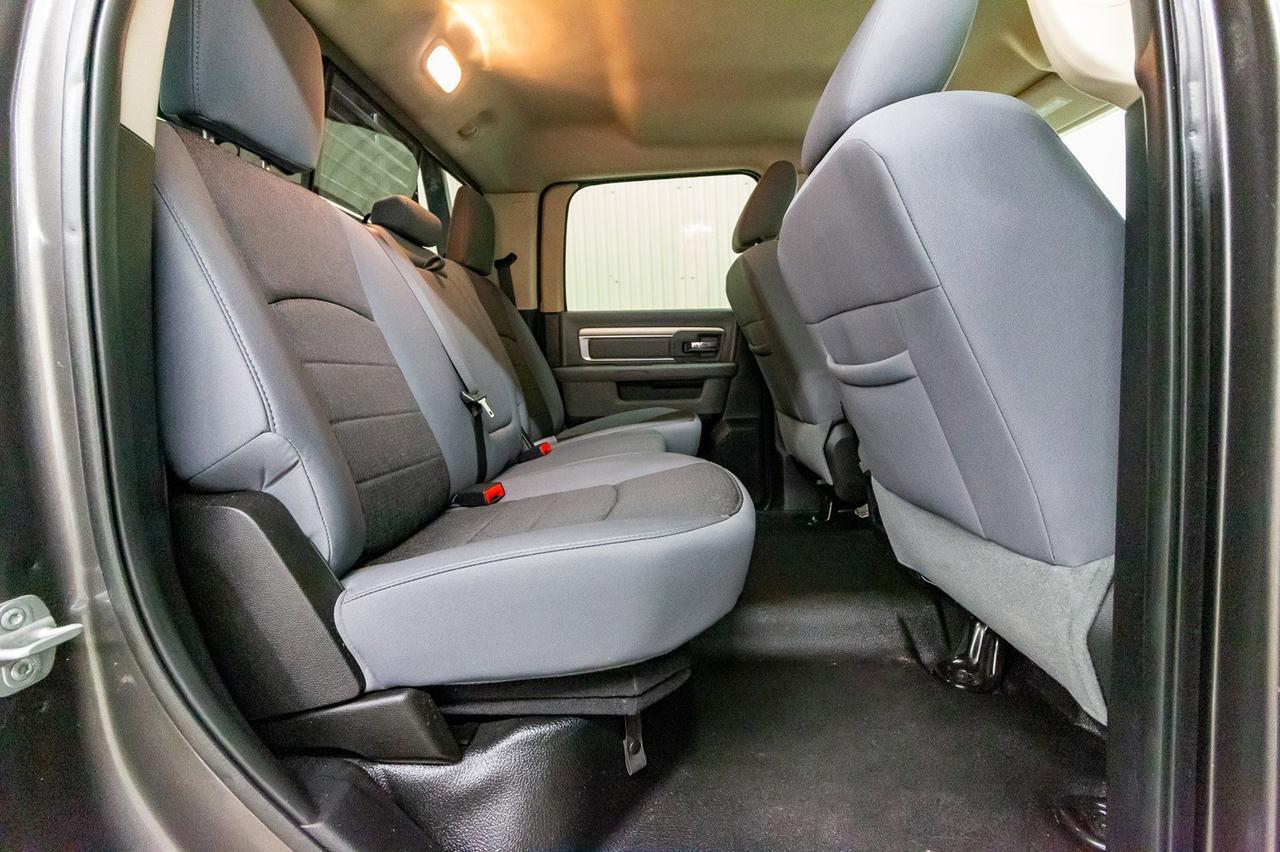 2014 Ram 5500 4x4 Crew Cab SLT Deck Diesel Aisin Red Deer AB