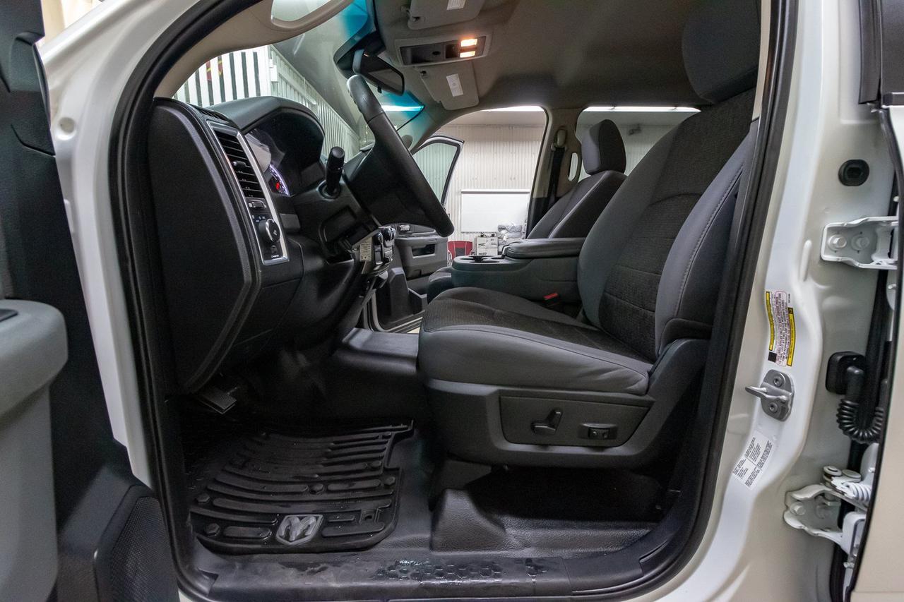 2014 Ram 5500 4x4 Crew Cab SLT Dump Box Diesel Aisin Red Deer AB