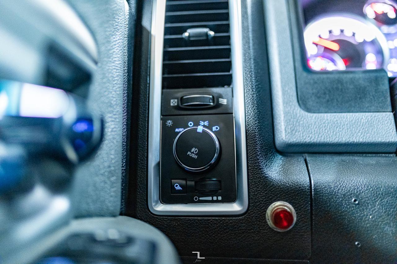 2014 Ram 5500 4x4 Crew Cab SLT Picker Deck Diesel Red Deer AB