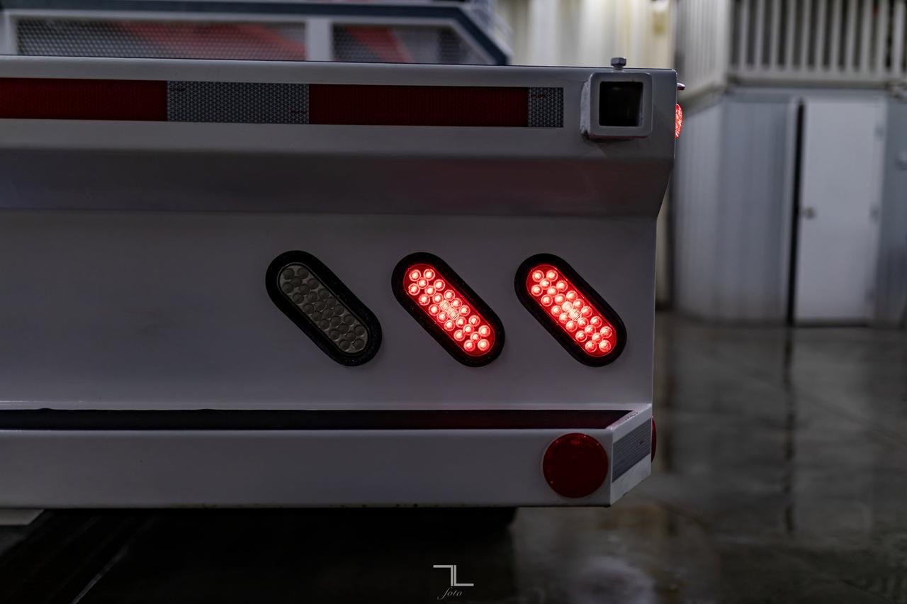 2014 Ram 5500 4x4 Crew Cab ST Picker Diesel AISIN Red Deer AB