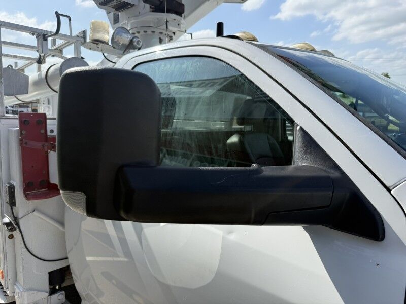 2014 Ram 5500 4x4 Diesel Altec Bucket Truck Tradesman Collinsville OK
