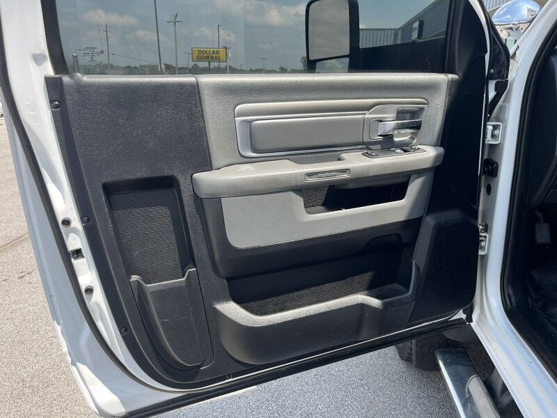 2014 Ram 5500 4x4 Diesel Altec Bucket Truck Tradesman Collinsville OK