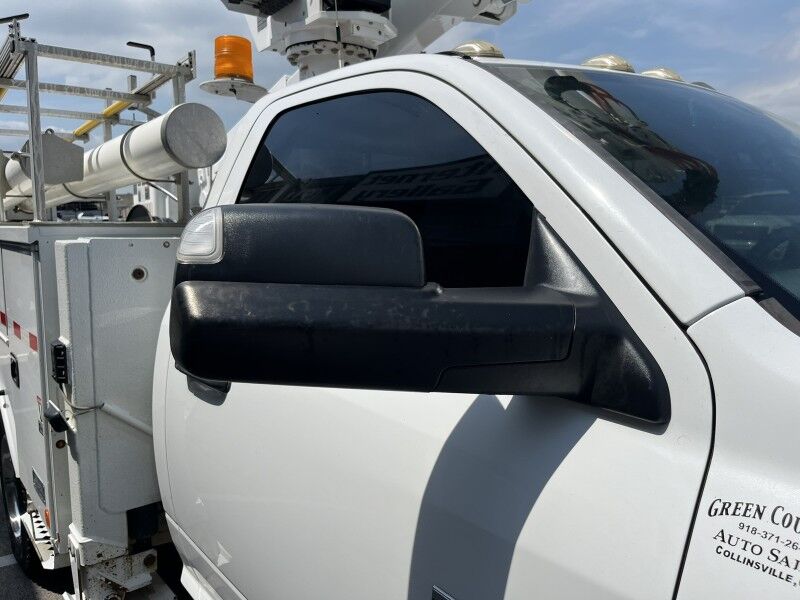 2014 Ram 5500 4x4 Diesel Altec Bucket Truck Tradesman Collinsville OK