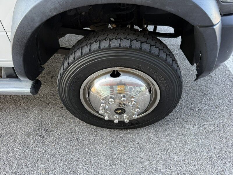 2014 Ram 5500 4x4 Diesel Altec Bucket Truck Tradesman Collinsville OK