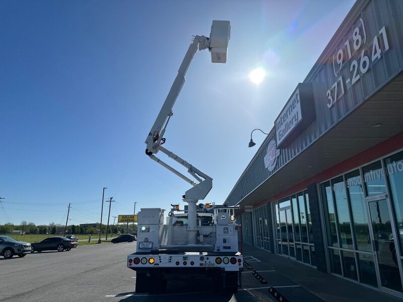 2014 Ram 5500 4x4 Diesel Altec Bucket Truck Tradesman Collinsville OK