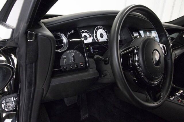 2014 Rolls-Royce Wraith ($353,275 MSRP) *STARLIGHT HEADLINER* *WRAITH PACKAGE* *ONLY 19,000 MILES* *2-OWNER* San Diego CA