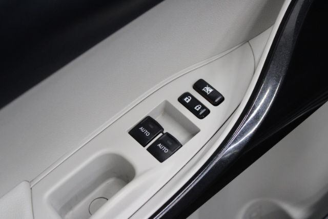 2014 Scion iQ 10 Series Chantilly VA