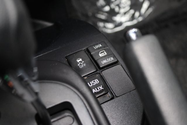 2014 Scion iQ 10 Series Chantilly VA