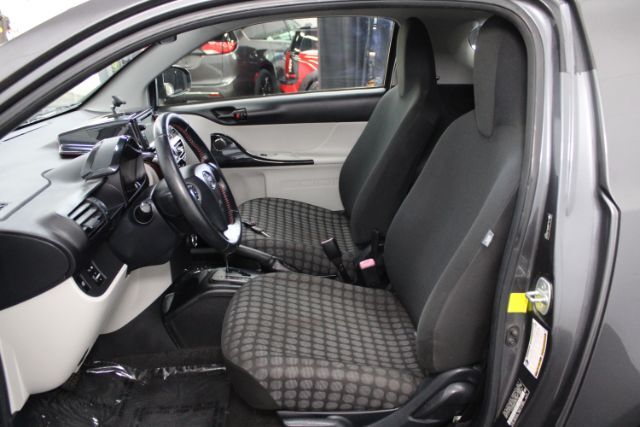2014 Scion iQ 10 Series Chantilly VA