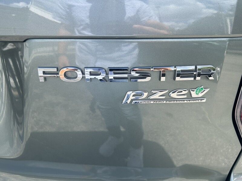 2014 Subaru Forester 2.5i Limited - 1 OWNER - EXTRA CLEAN - LEATHER - SUNROOF Webster MA