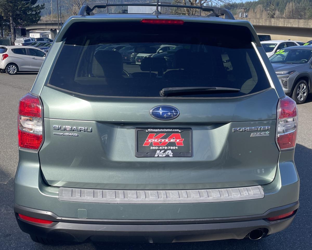 2014 Subaru Forester 2.5i Limited Sport Utility 4D Port Orchard WA