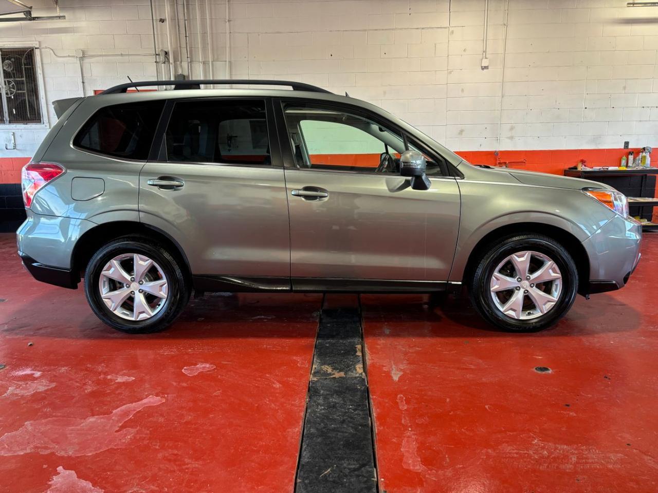 2014 Subaru Forester 2.5i Touring