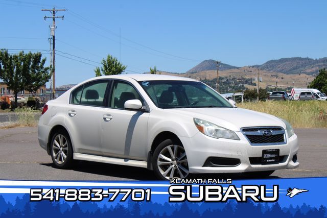 2014 Subaru Legacy 2.5i