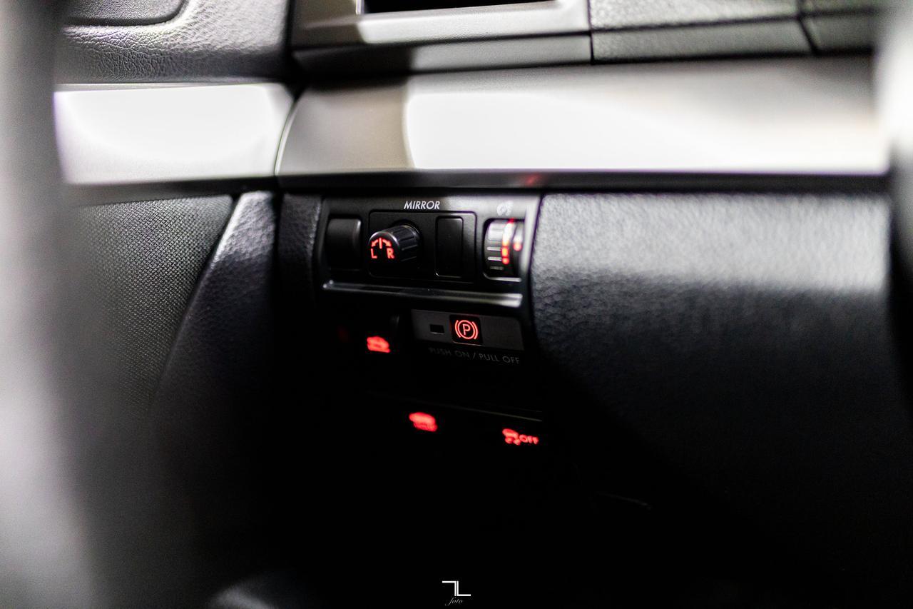 2014 Subaru Legacy AWD 3.6R Pemium Red Deer AB