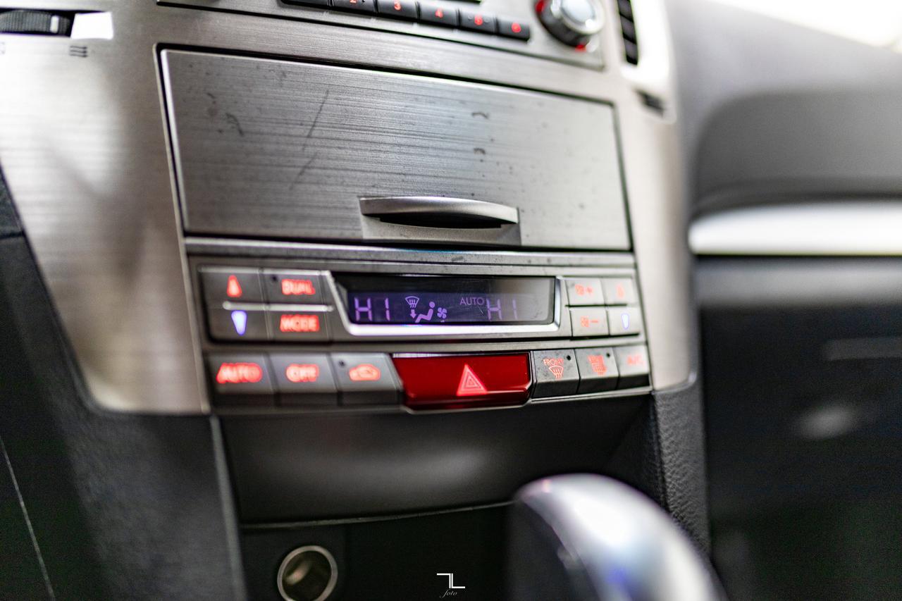 2014 Subaru Legacy AWD 3.6R Pemium Red Deer AB