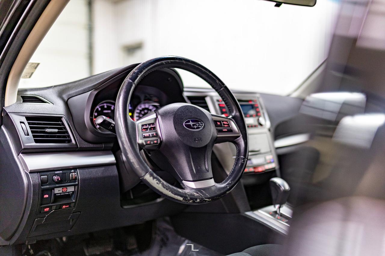 2014 Subaru Legacy AWD 3.6R Pemium Red Deer AB