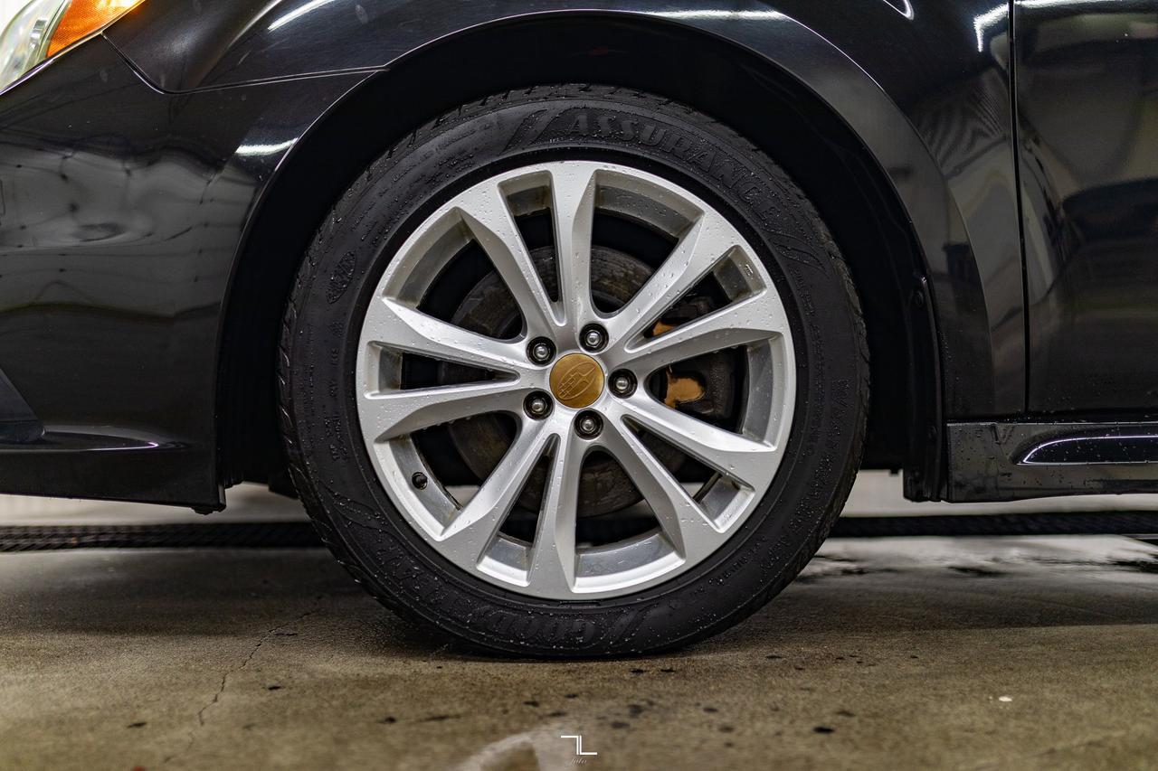 2014 Subaru Legacy AWD 3.6R Pemium Red Deer AB