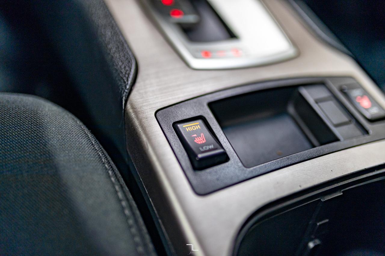 2014 Subaru Legacy AWD 3.6R Pemium Red Deer AB