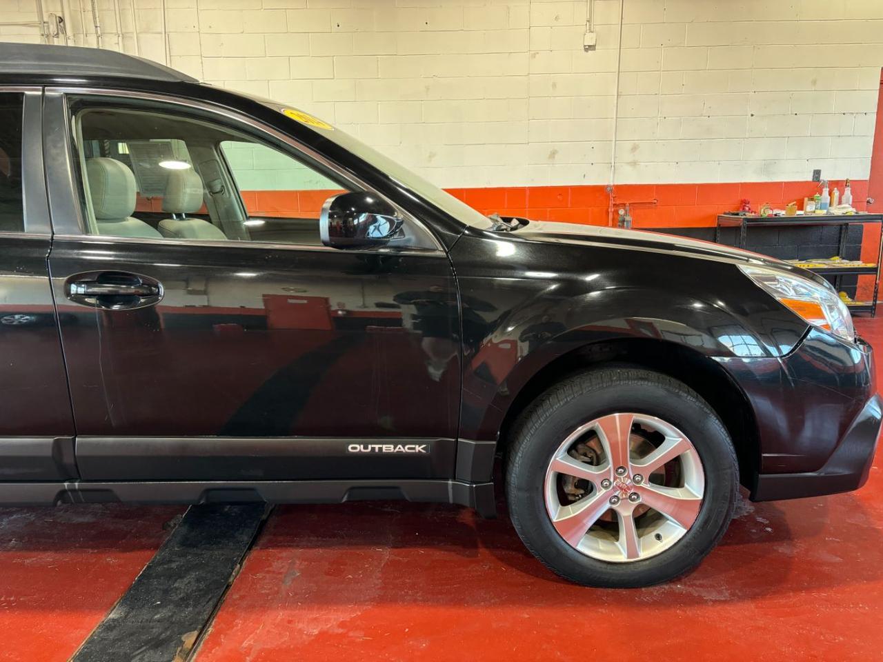 2014 Subaru Outback 2.5i Limited Franklin OH