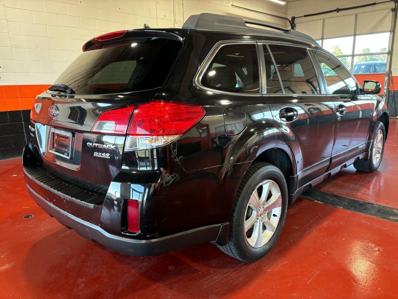 2014 Subaru Outback 2.5i Limited Franklin OH