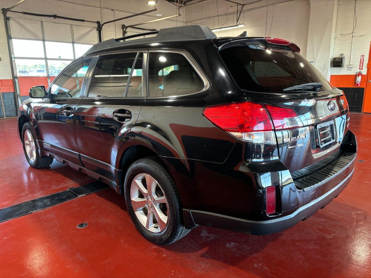2014 Subaru Outback 2.5i Limited Franklin OH