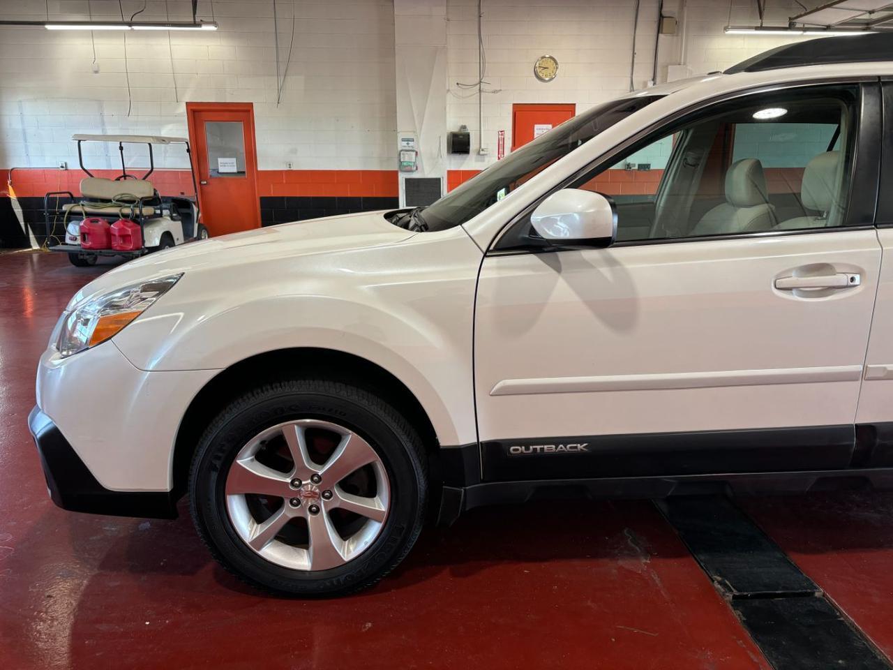 2014 Subaru Outback 2.5i Limited Franklin OH
