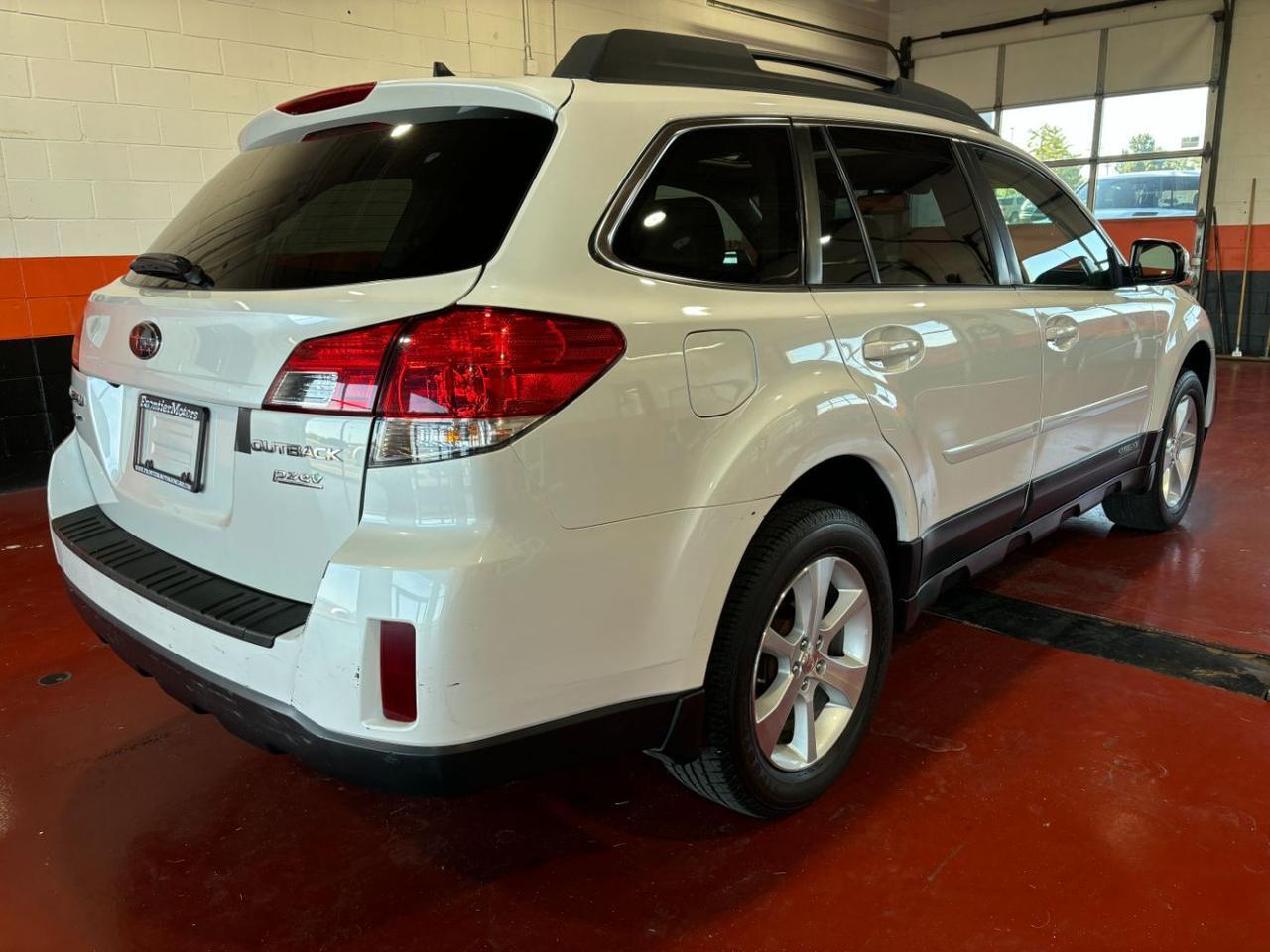 2014 Subaru Outback 2.5i Limited Franklin OH