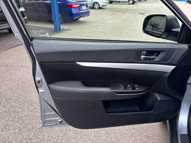 2014 Subaru Outback 2.5i Premium Cleveland OH