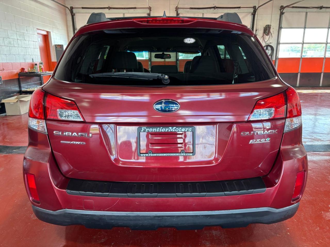 2014 Subaru Outback 2.5i Premium Franklin OH