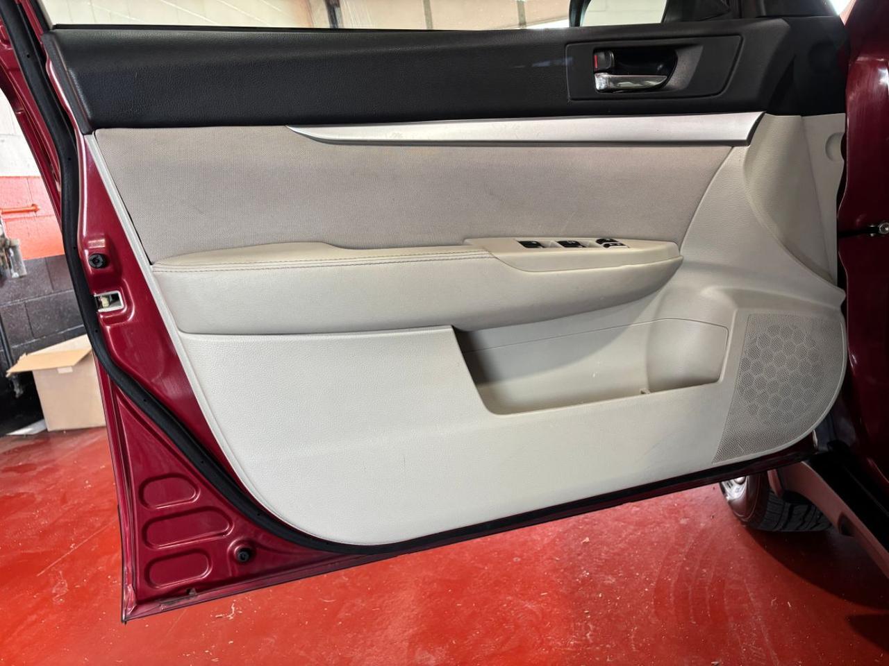 2014 Subaru Outback 2.5i Premium Franklin OH