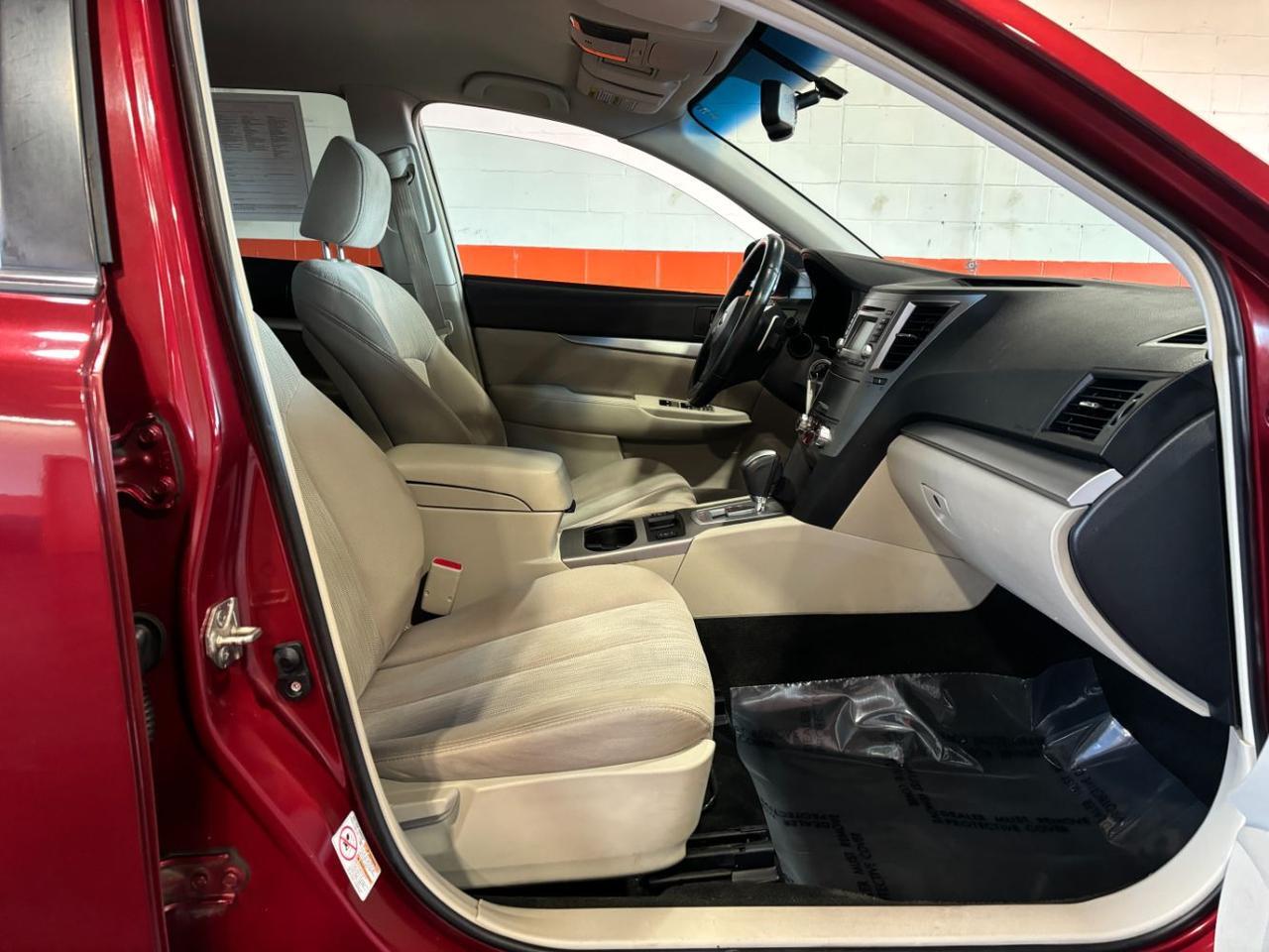 2014 Subaru Outback 2.5i Premium Franklin OH