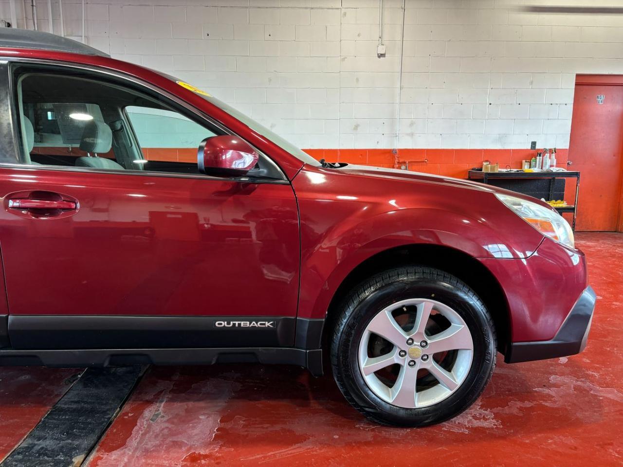 2014 Subaru Outback 2.5i Premium Franklin OH