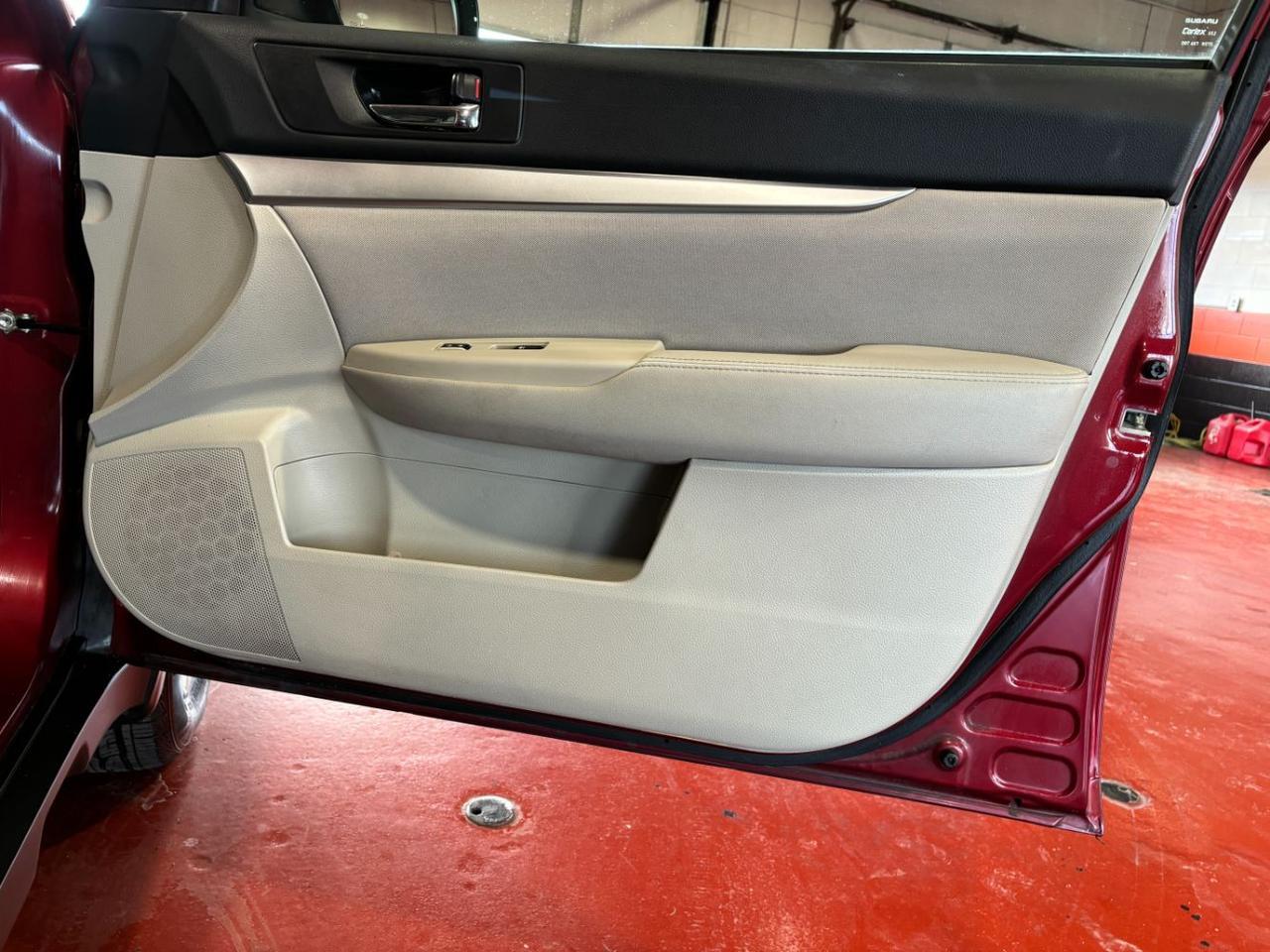 2014 Subaru Outback 2.5i Premium Franklin OH