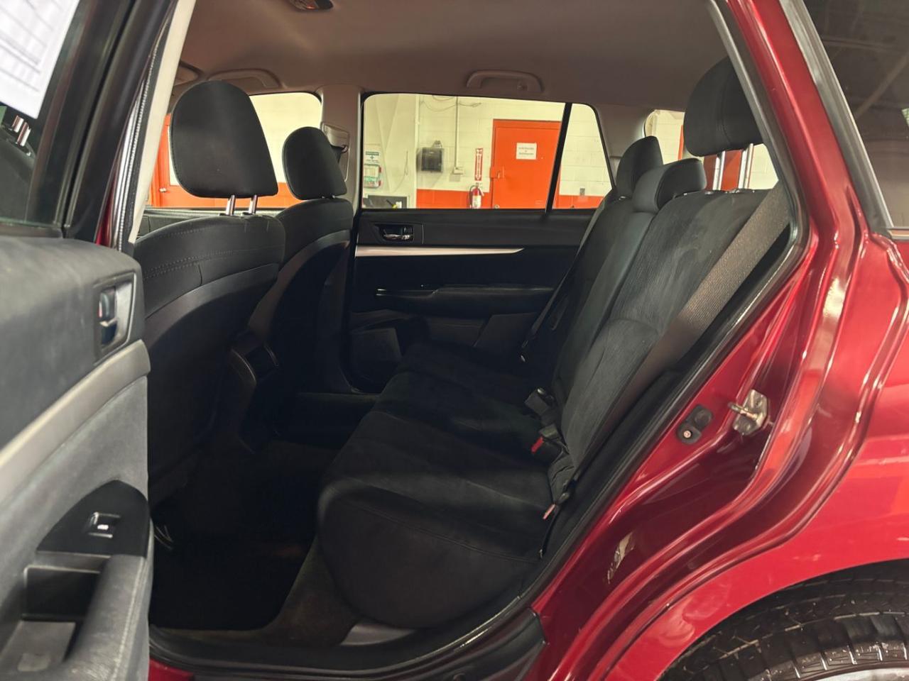 2014 Subaru Outback 2.5i Premium Franklin OH