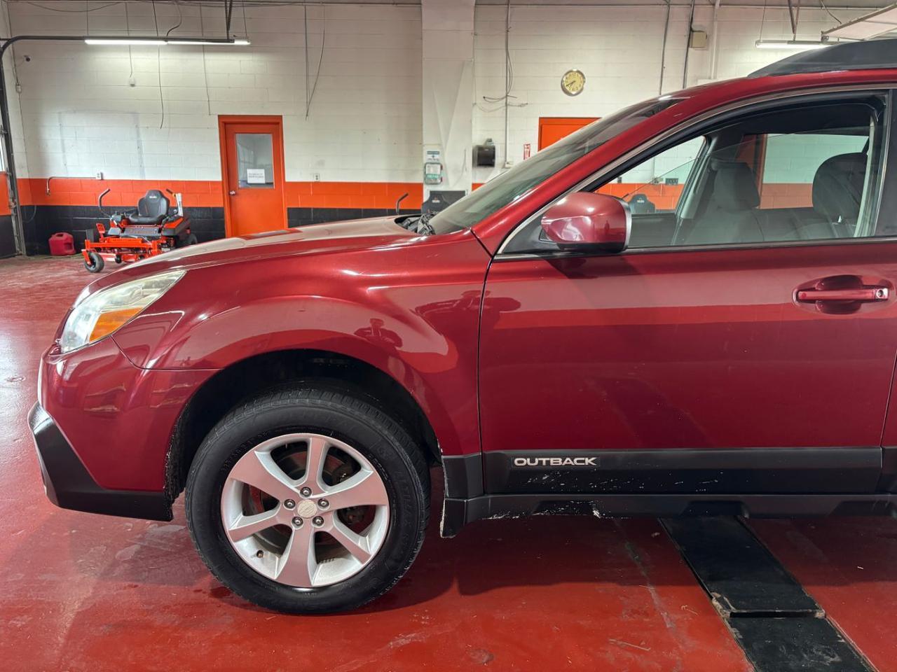 2014 Subaru Outback 2.5i Premium Franklin OH