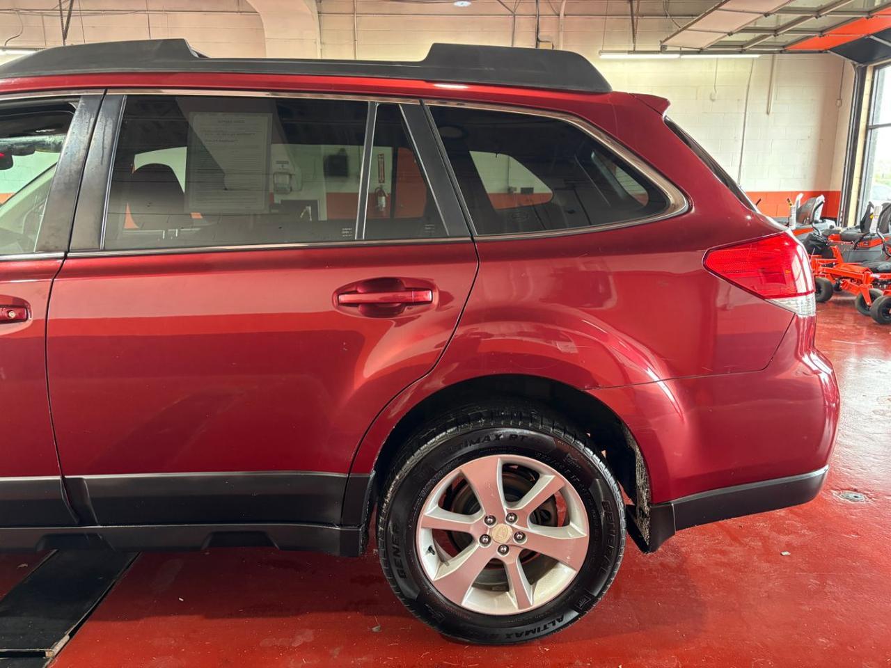 2014 Subaru Outback 2.5i Premium Franklin OH