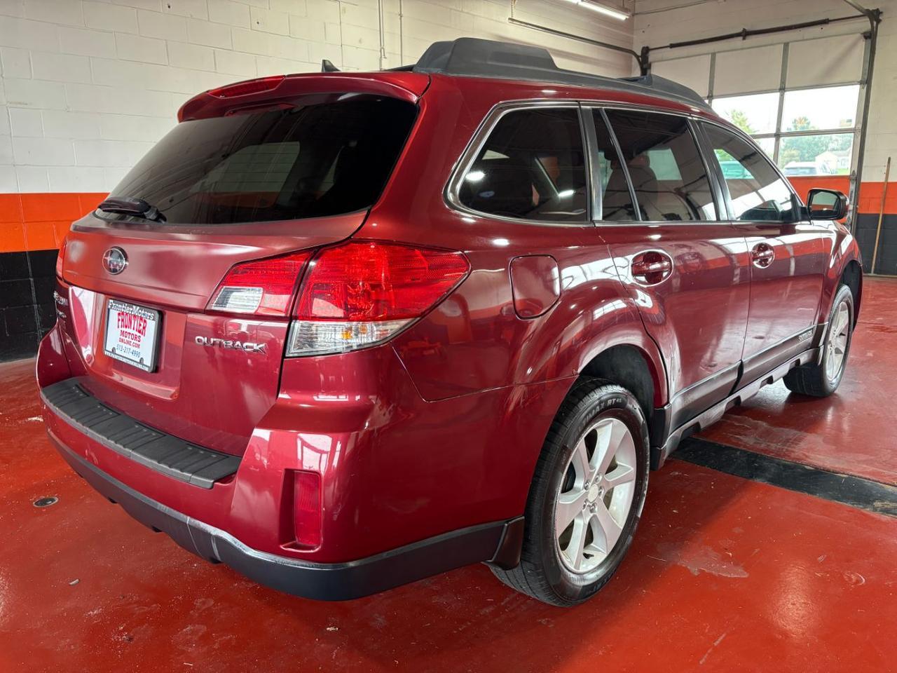 2014 Subaru Outback 2.5i Premium Franklin OH