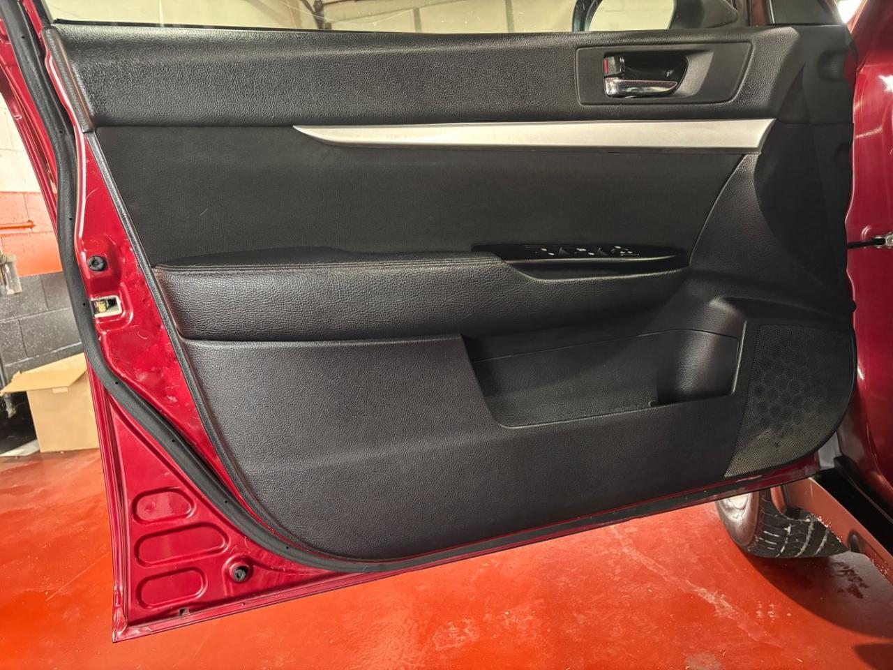 2014 Subaru Outback 2.5i Premium Franklin OH