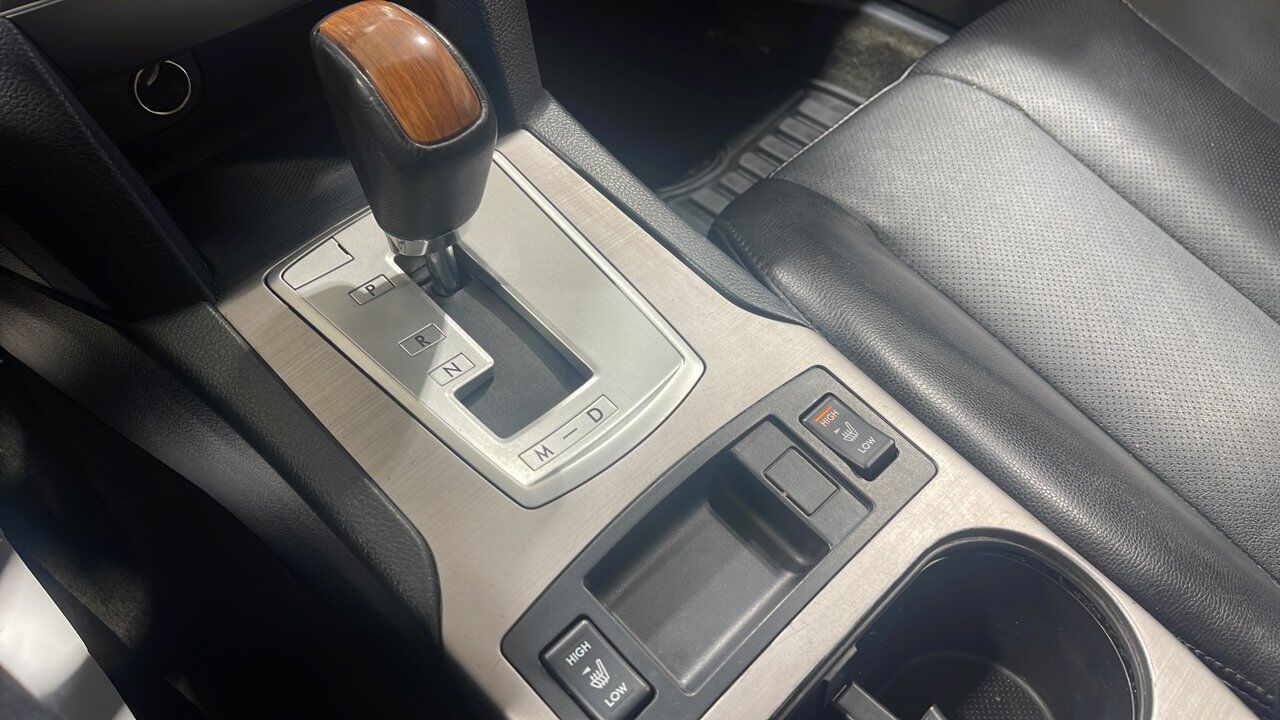 2014 Subaru Outback 3.6R w/Limited & EyeSight Pkg Sherwood Park AB