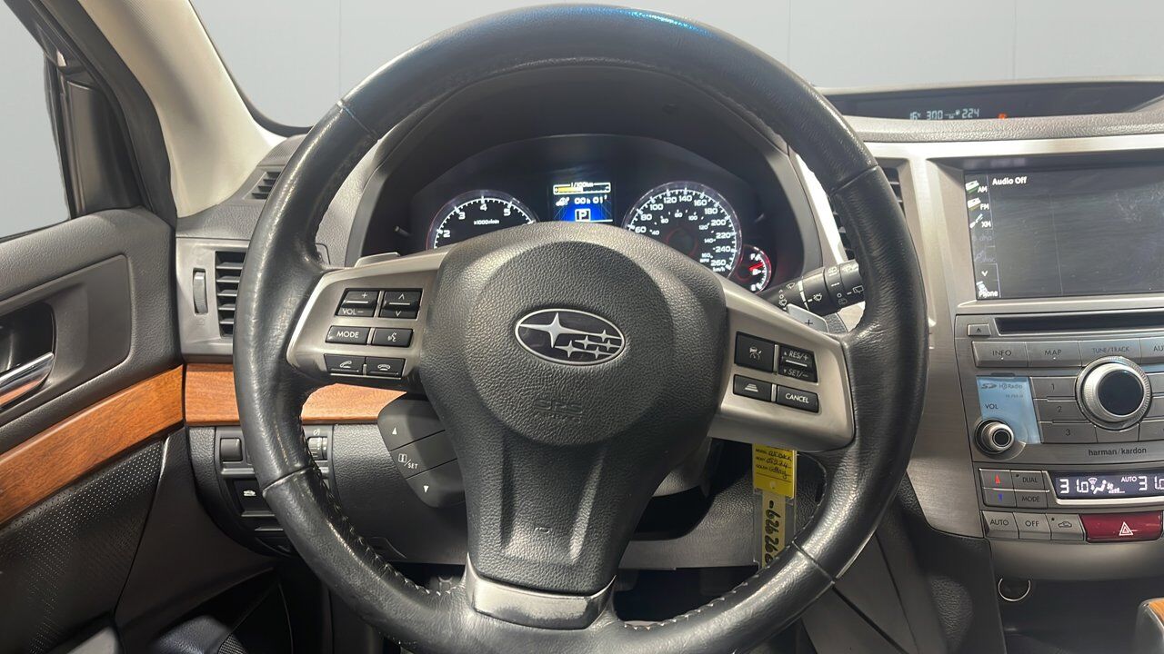 2014 Subaru Outback 3.6R w/Limited & EyeSight Pkg Sherwood Park AB