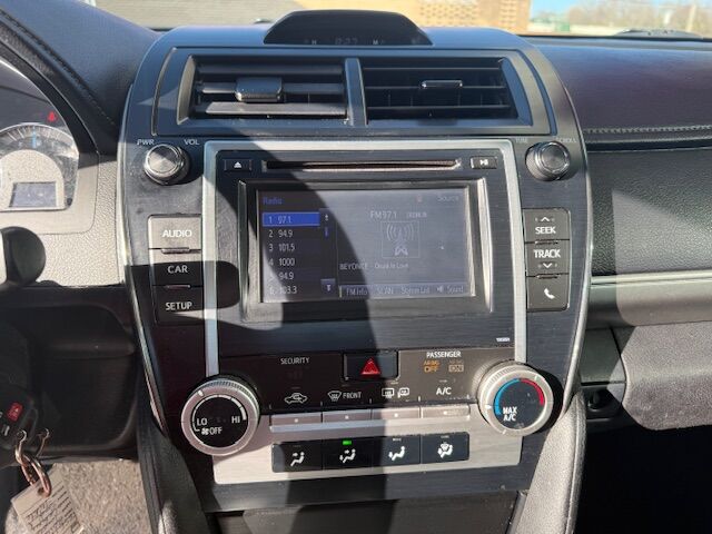 2014 TOYOTA CAMRY SE Greensboro NC