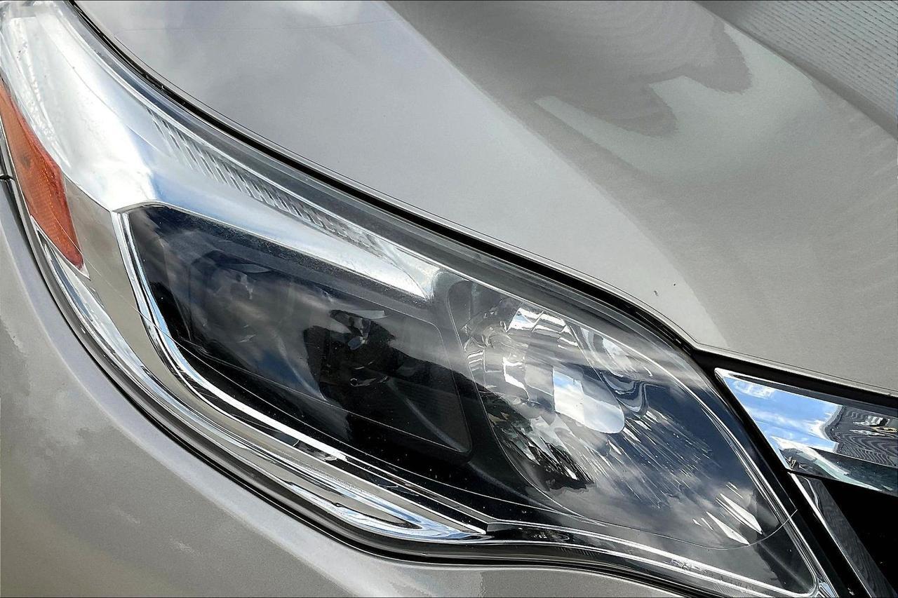 2014 TOYOTA AVALON BASE Houston TX