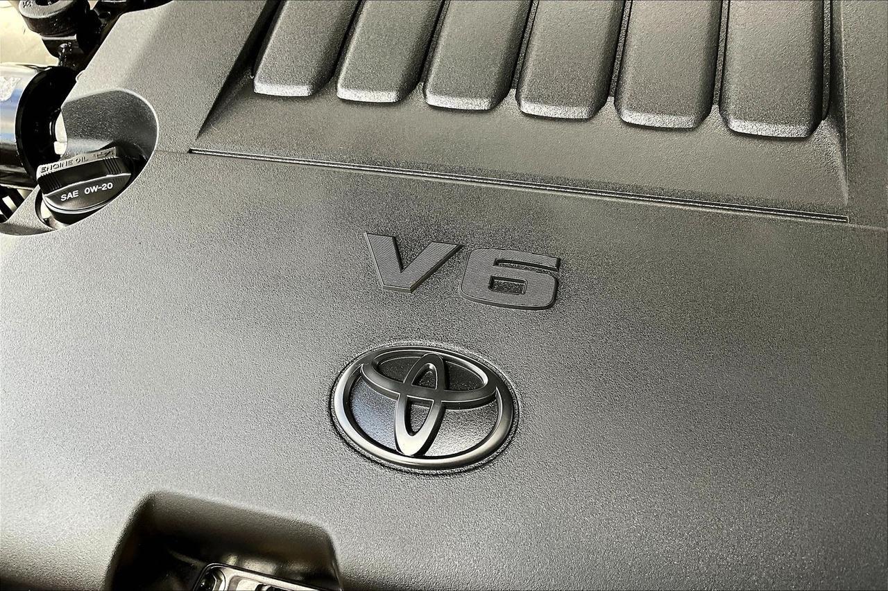 2014 TOYOTA AVALON BASE Houston TX