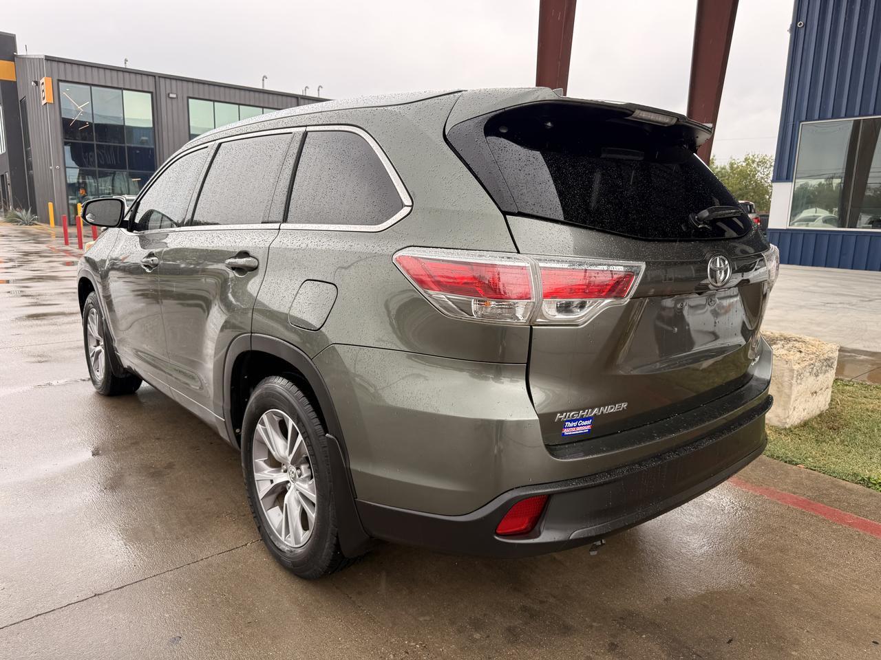 2014 TOYOTA Highlander