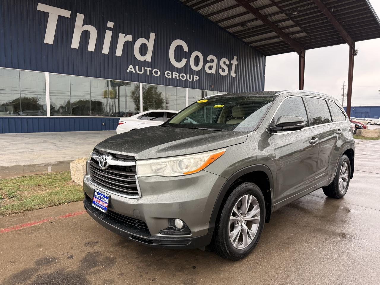2014 TOYOTA Highlander